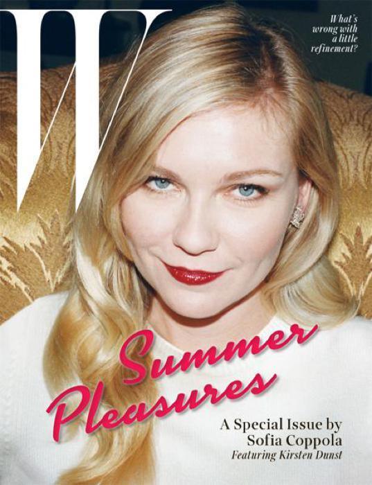 W MAGAZINE USA - Moeva